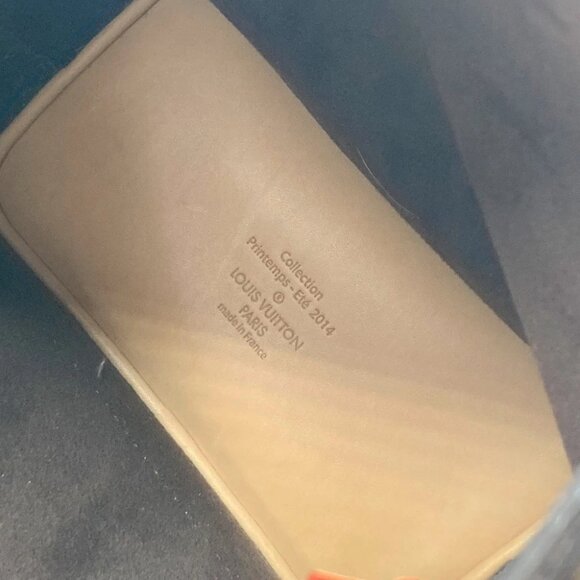 LOUIS VUITTON M40539 MonogramEclipse Messenger ExplorerMM Crossbody Shoulder Bag - Picture 12 of 16